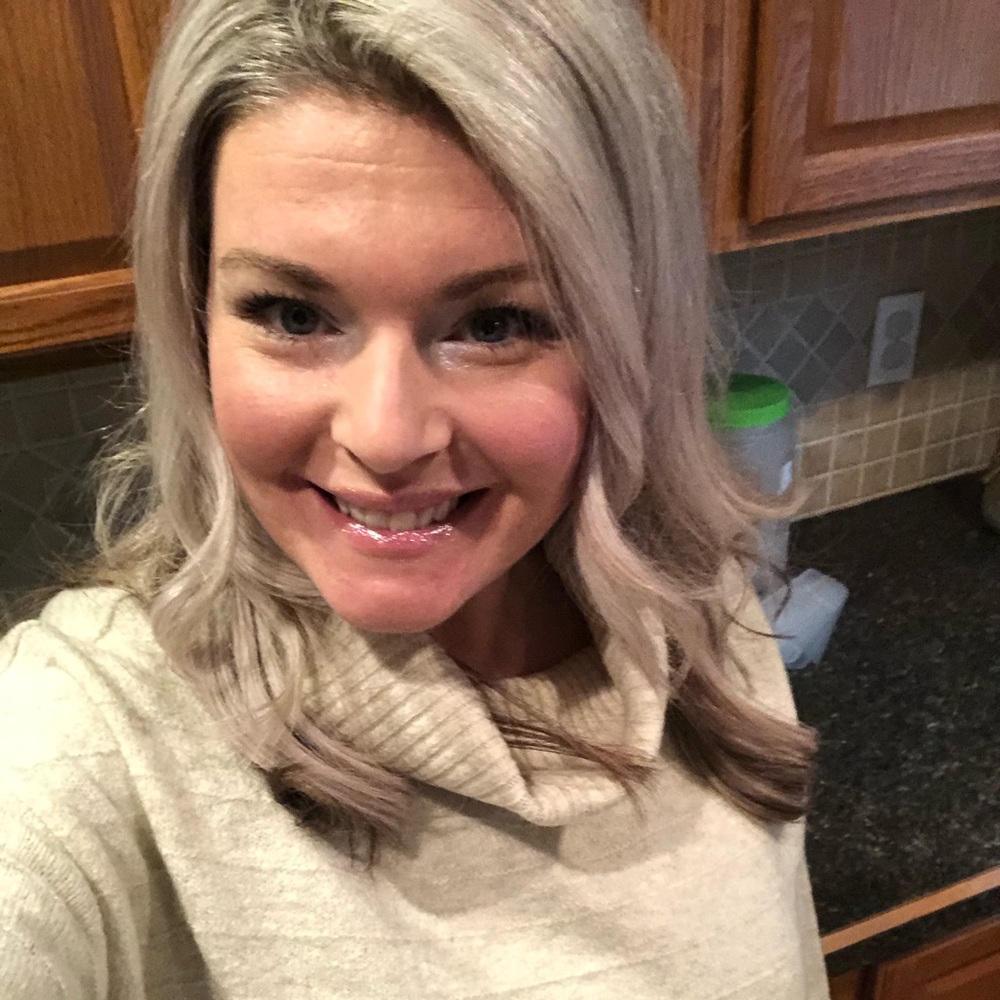 Meet your Posher, Shaina